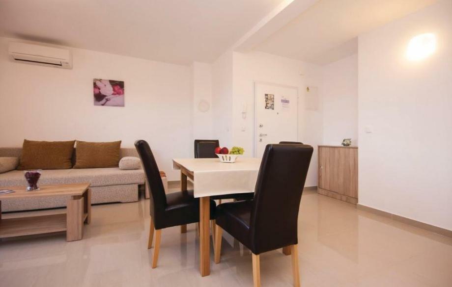Apartmani Korenika Brodarica  Zewnętrze zdjęcie